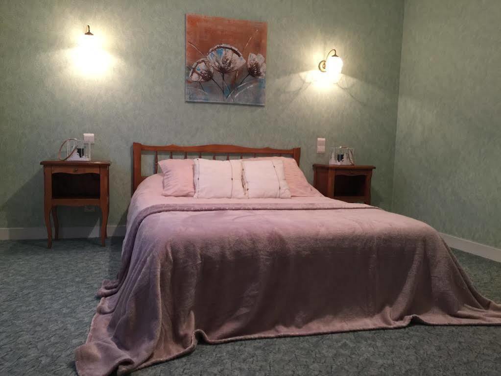 Domaine De Lascaux Bed and Breakfast Montignac-Lascaux Εξωτερικό φωτογραφία