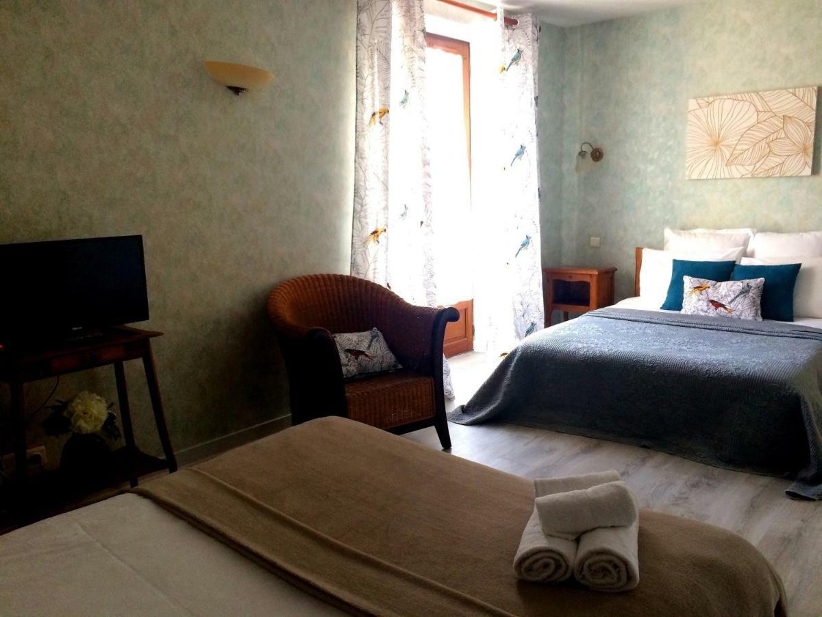 Domaine De Lascaux Bed and Breakfast Montignac-Lascaux Εξωτερικό φωτογραφία